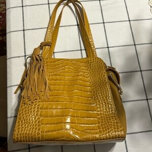 Gorgeous Vince Camuto purse!